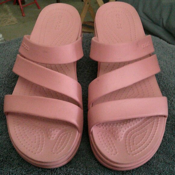 Crocs PINK Wedge Sandals W Sz 10 - Picture 2 of 6